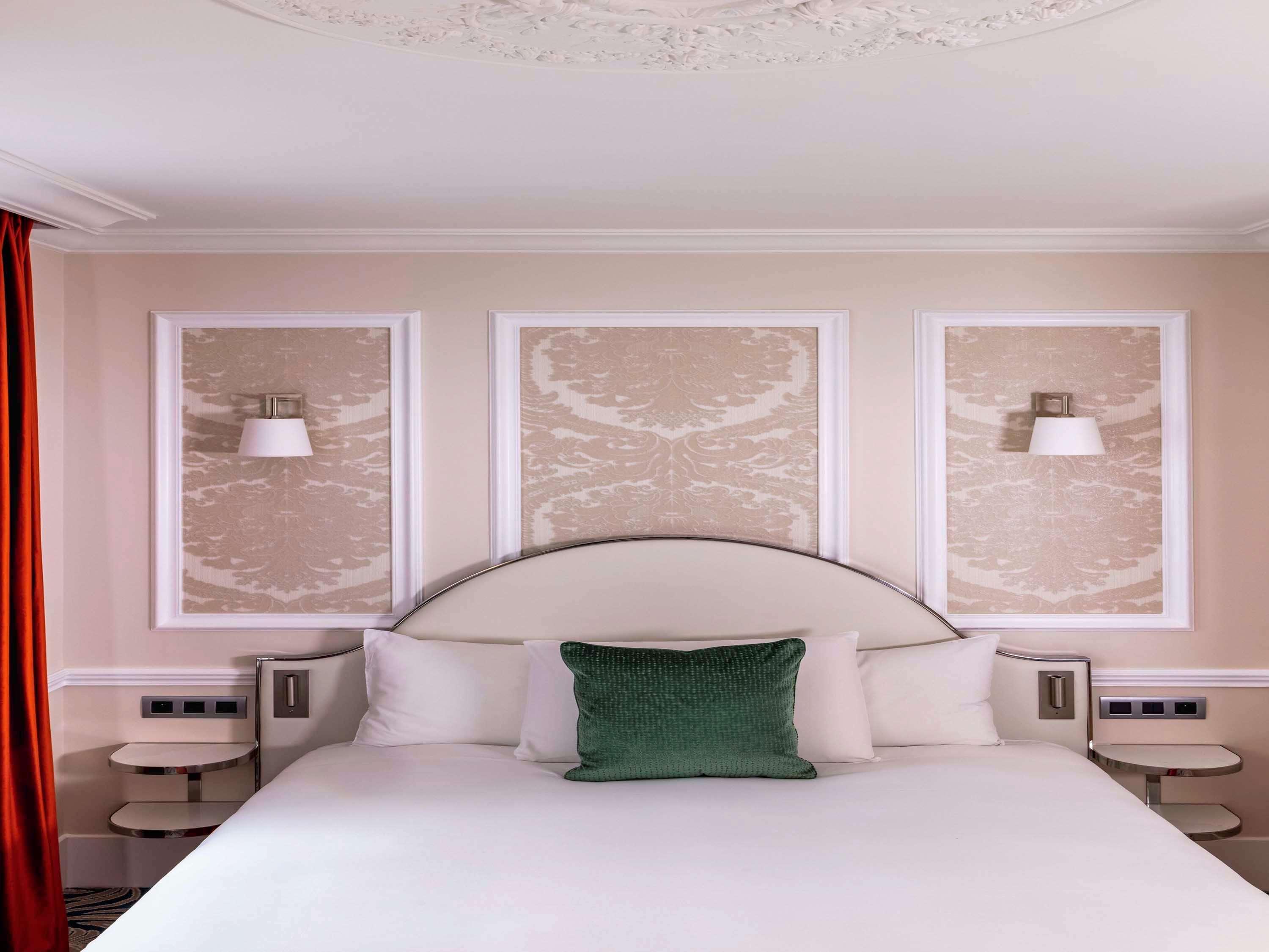 Hotel Mercure La Sorbonne Saint-Germain-Des-Pres Paris Bagian luar foto