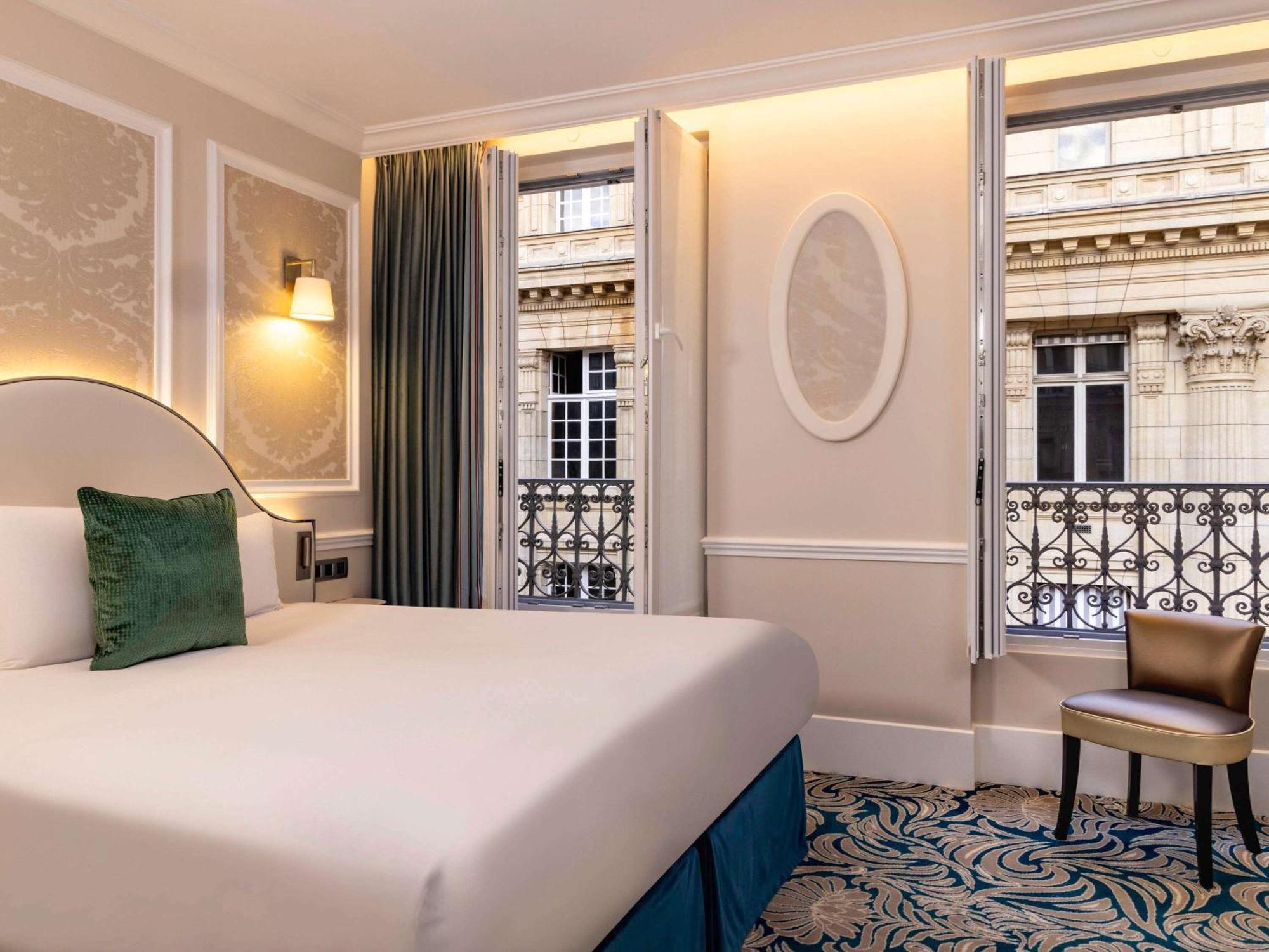 Hotel Mercure La Sorbonne Saint-Germain-Des-Pres Paris Bagian luar foto