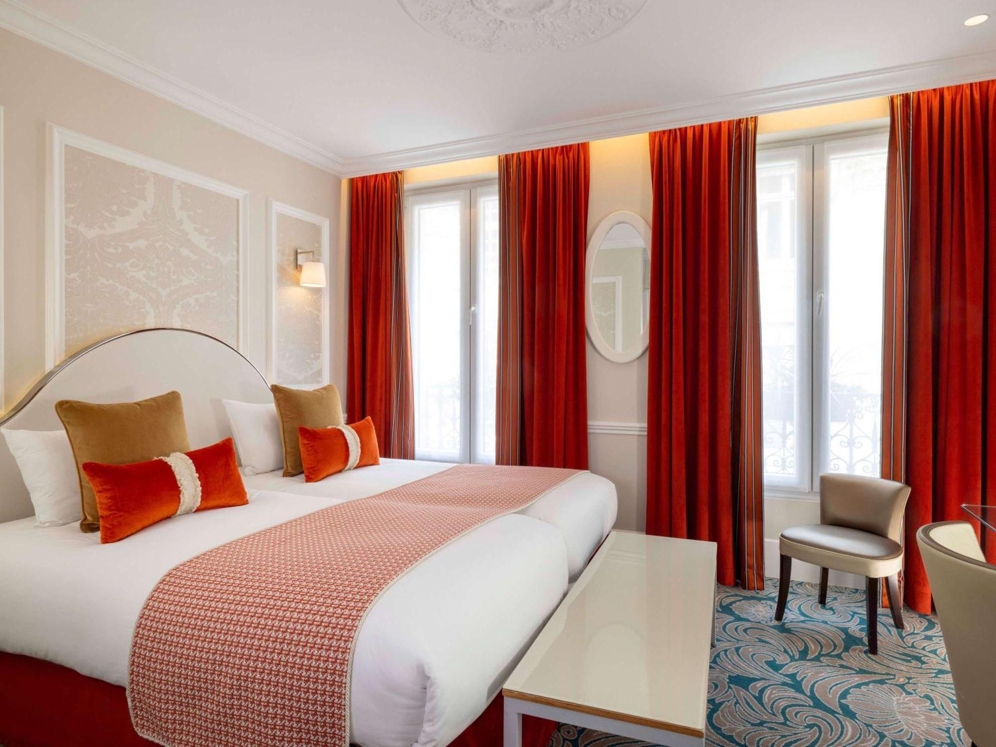 Hotel Mercure La Sorbonne Saint-Germain-Des-Pres Paris Bagian luar foto