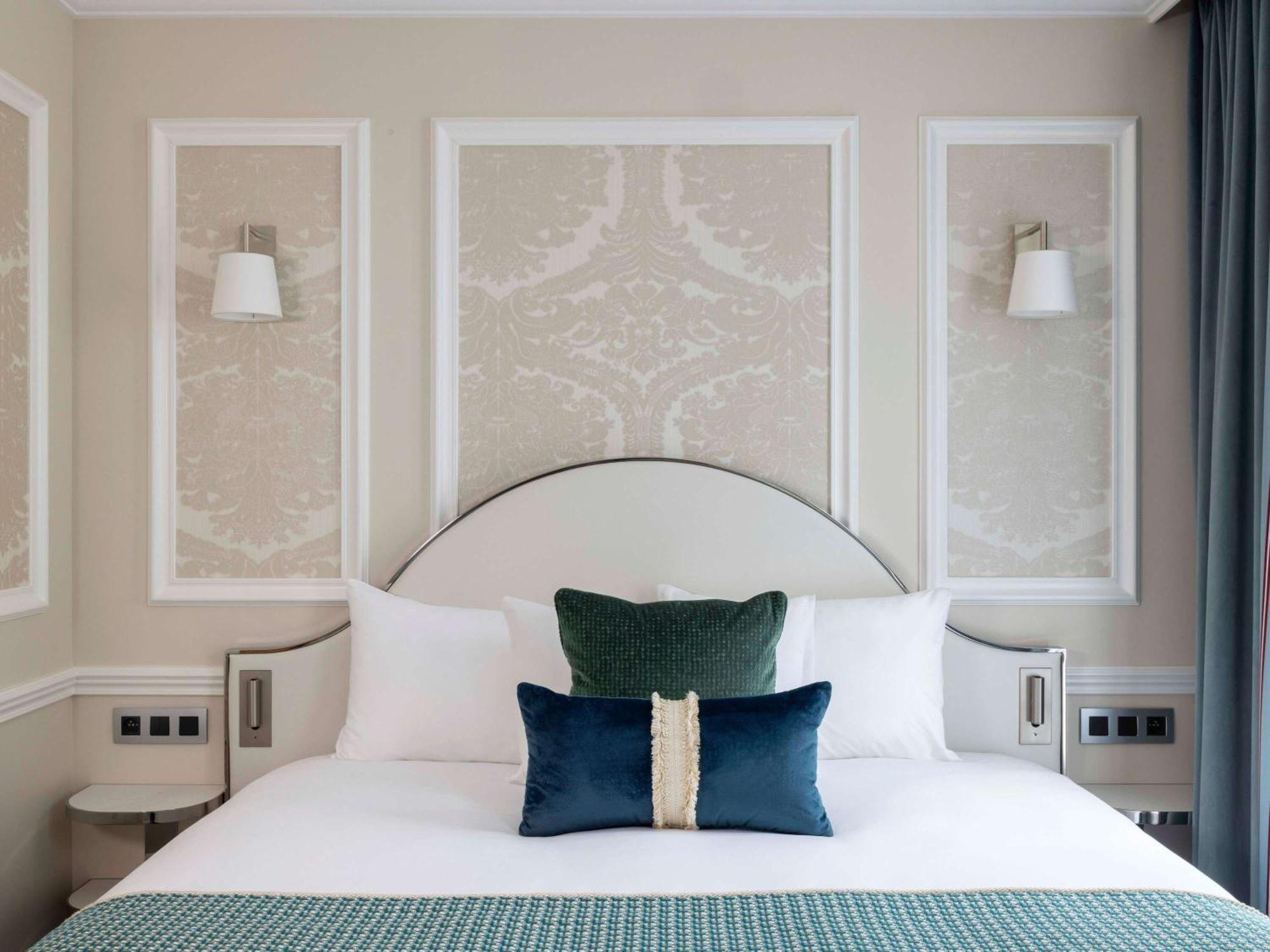 Hotel Mercure La Sorbonne Saint-Germain-Des-Pres Paris Bagian luar foto