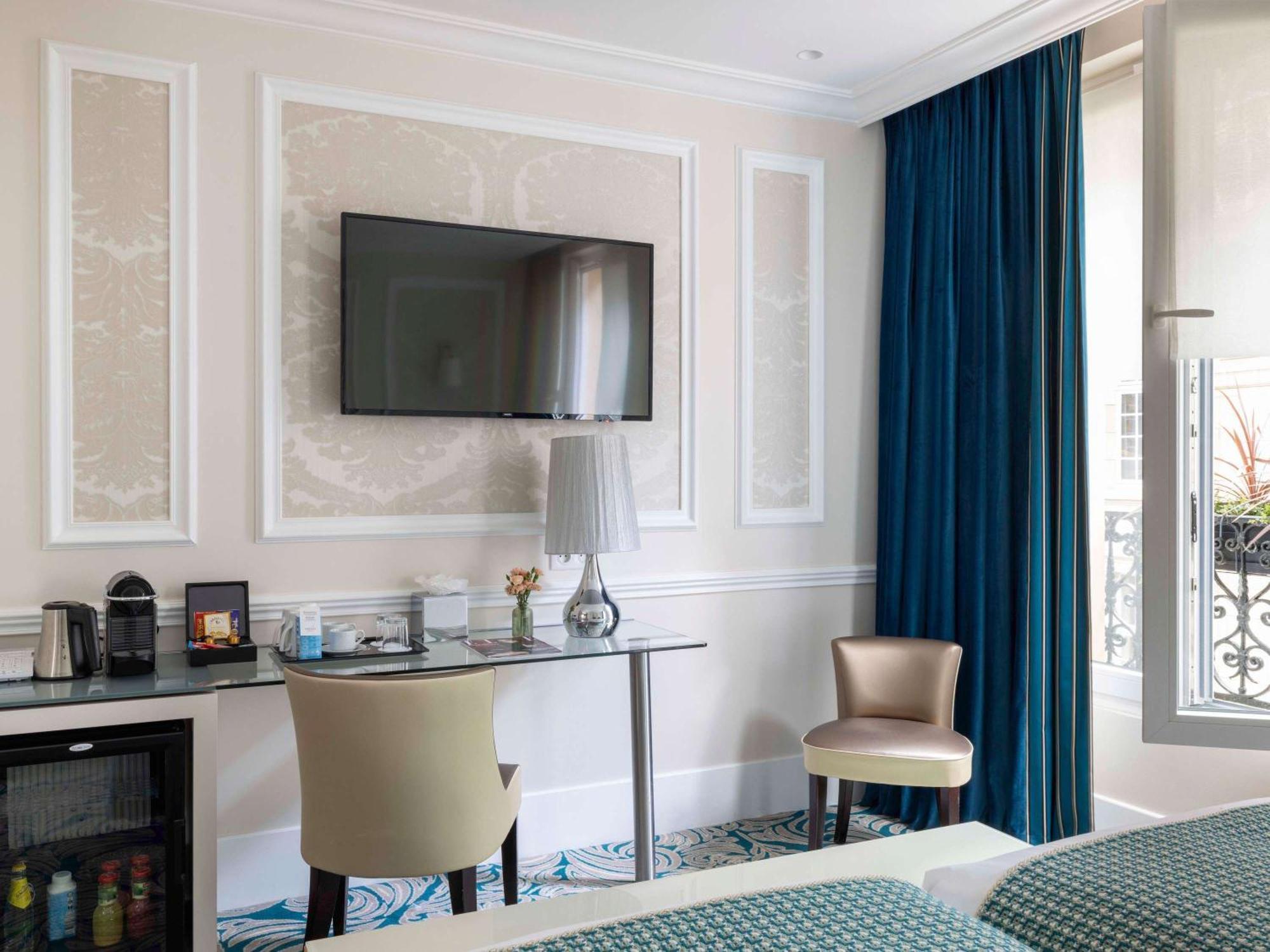 Hotel Mercure La Sorbonne Saint-Germain-Des-Pres Paris Bagian luar foto