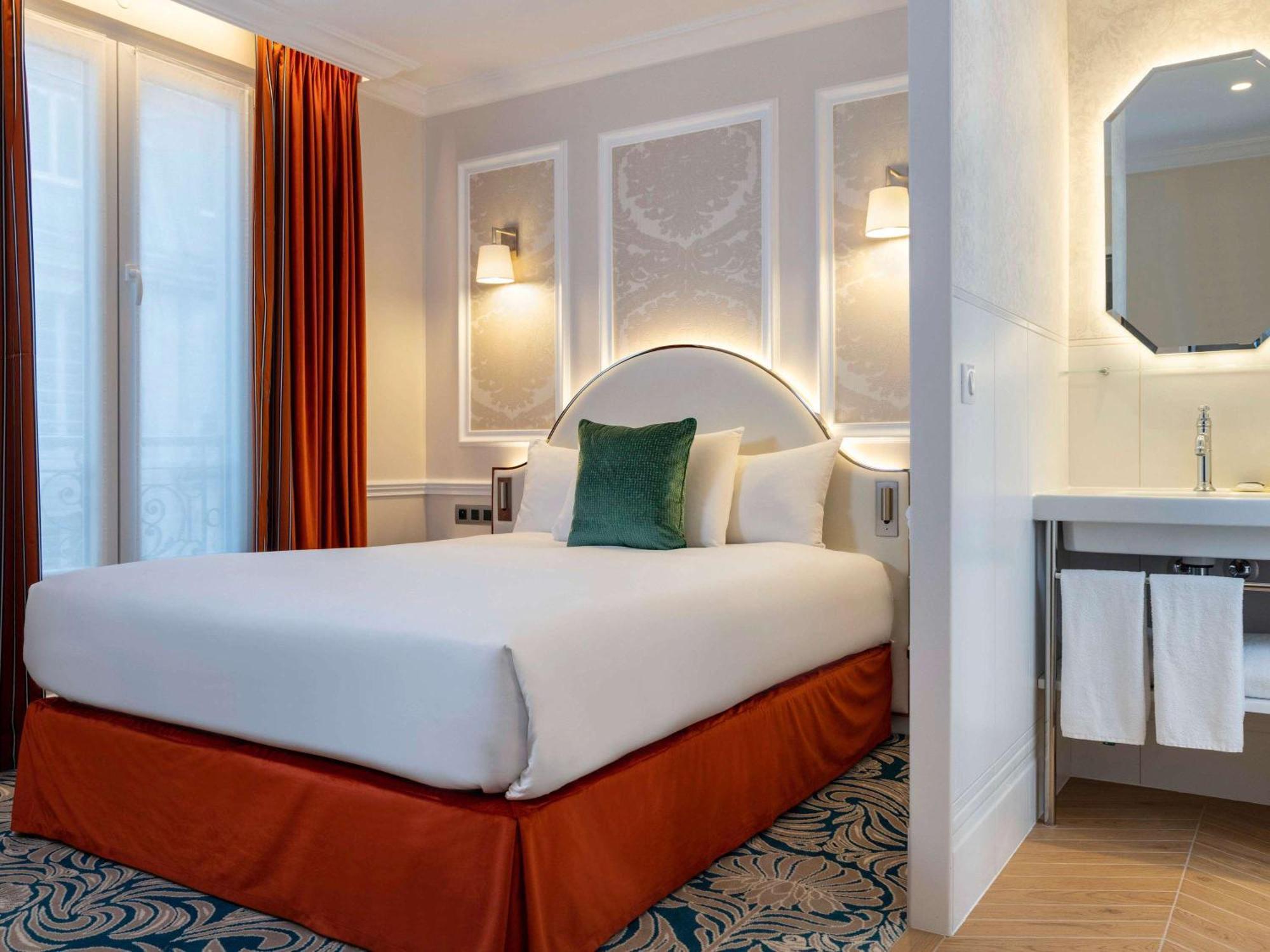 Hotel Mercure La Sorbonne Saint-Germain-Des-Pres Paris Bagian luar foto